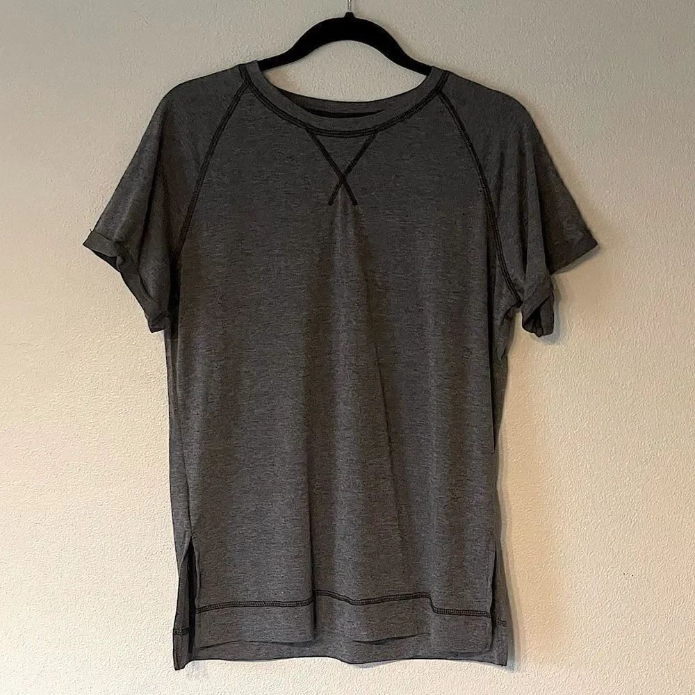NWOT!! Dark Gray, Short-Sleeve, T-Shirt. Size Medium. - Picture 4 of 7
